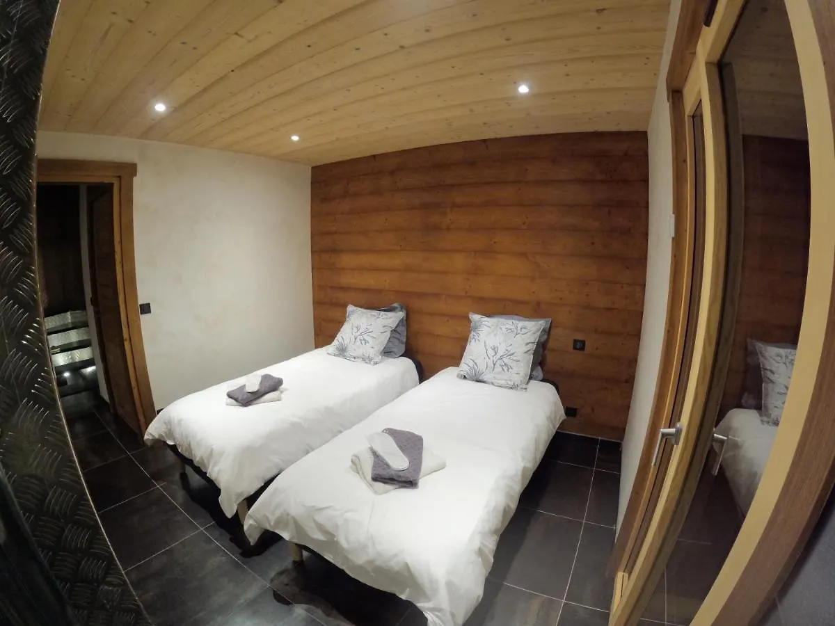 Chalet Anzac Chalet 5 Etoiles En Rondins Tout Neuf Unique Dans Les Aravis Les Villards-sur-Thônes 0*,  Francie